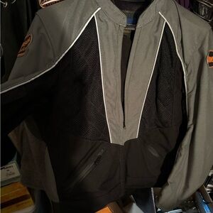 Motorcycle jacket
